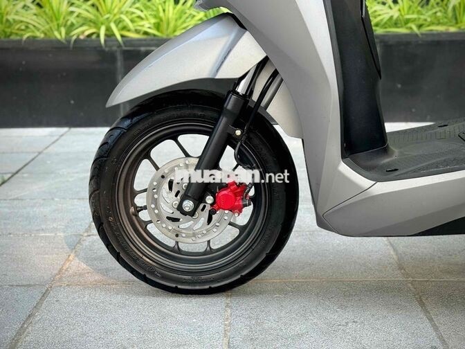 Honda Lead 4Val Special 2024 Bạc Nhám cực mới