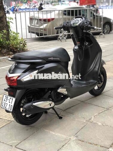 Yamaha Grande Đen Xe tay ga