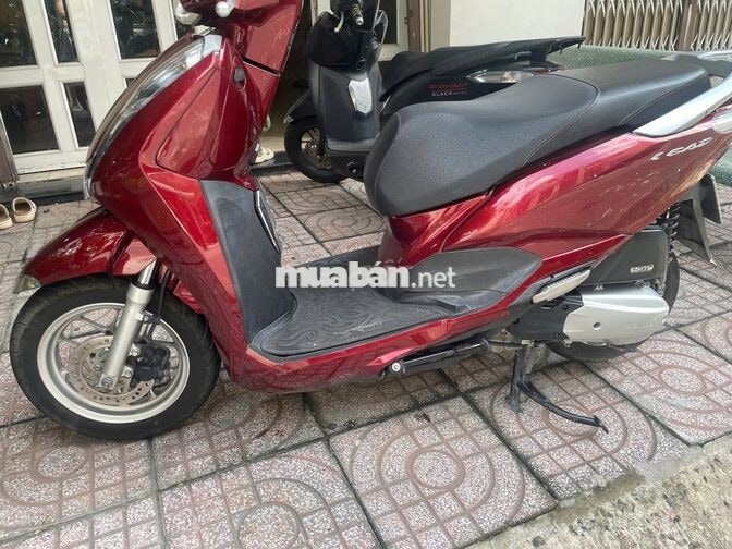 Honda Lead 125 màu Đỏ