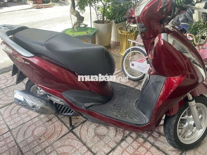 Honda Lead 125 màu Đỏ