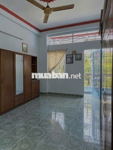 CHO THUÊ NHÀ 759 HƯƠNG LỘ 2, 8,5TRIEU, 3PN, 3 TẦNG, HẺM XE HƠI