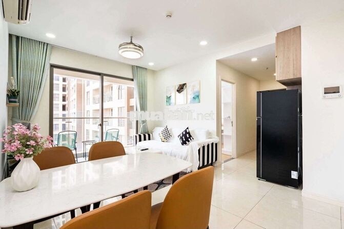 (Chủ bán)Sang tên luôn,ở liền 2tỷ 2PN 50M2 Lầu 6 Nơ Trang Long full NT