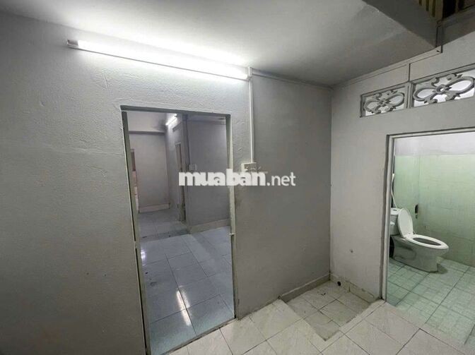 Kho Nhà Chính Chủ Cho Thuê 6x22 1lửng 3pn 2wc
