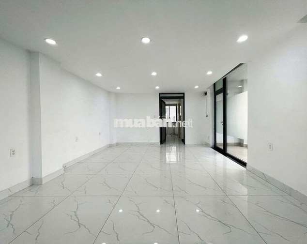 Văn phòng Nguyên tầng 90m2 hai mặt tiền thoáng đẹp giá chỉ 11tr/tháng