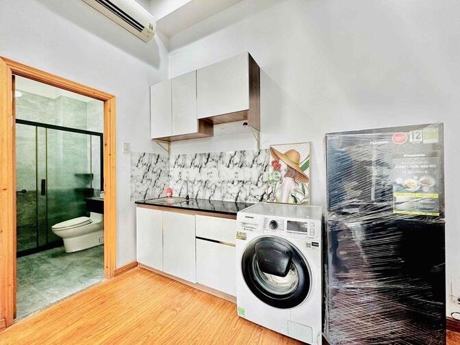 🔥 Căn Hộ Mini Quận 10 Cao Cấp BAN CONG Gần Vòng Xoay Dân Chủ