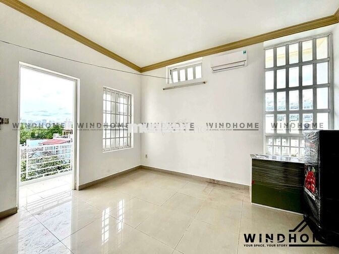 PHÒNG MỚI HOÀN THIỆN BAN CÔNG SIÊU THOÁNG ĐI BỘ UFM CHỢ TÂN MỸ