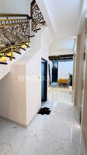 Cách Mặt Tiền 30m Lô 17 Hưng Phú P10 Q8. 