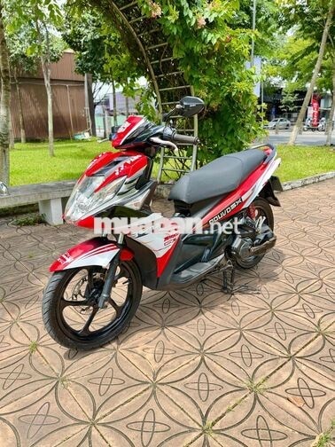 🛵Yamaha Nouvo 5 Fi Đỏ trắng đen Xe Khá Đẹp Máy Êm