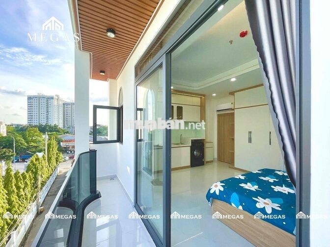 STUDIO BAN CÔNG FULL NỘI THẤT CỰC THOÁNG