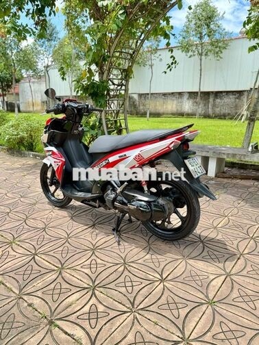 🛵Yamaha Nouvo 5 Fi Đỏ trắng đen Xe Khá Đẹp Máy Êm