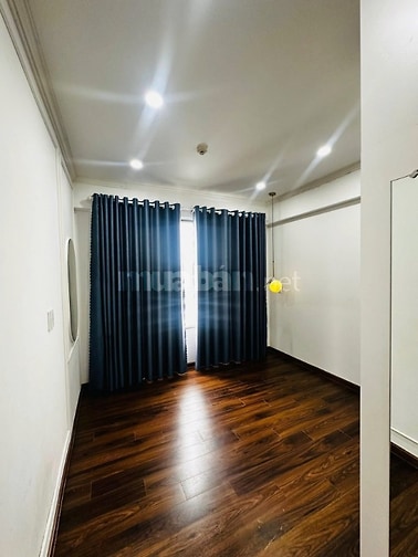 Căn hộ 3 phòng ngủ có nội thất- Satra Eximland,Phan Đăng Lưu giá 18tr/
