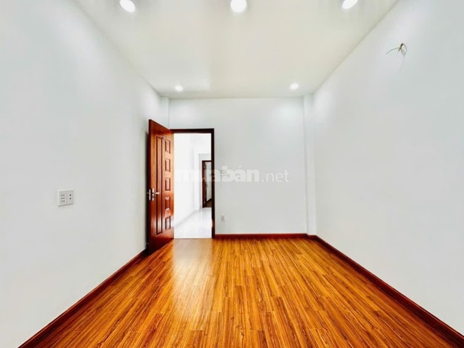 Cho thuê nhà nguyên căn phường Gò Vấp - Khu vực gần chợ Căn Cứ 26
