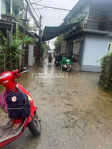 Nhà đã đổ mê hoàn thiện tầng1 sân rộng,1 phòng khách,1ngủ,1 bếp