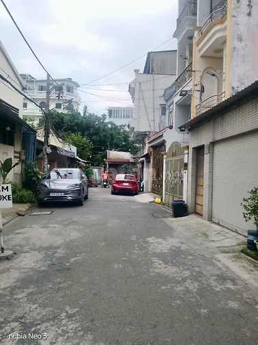 Cho thuê mặt bằng kinh doanh 98 Nguyễn Phúc Chu, hẻm nhựa xe tải 
