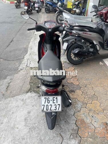 Honda Blade 110 Đk 2022 Odo 23k Bst Máy Cực Êm.