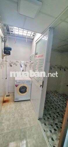 CHO THUÊ NHÀ 402 HẬU GIANG, 9 TRIỆU, 2PN, CÓ NỘI THẤT NHƯ HÌNH