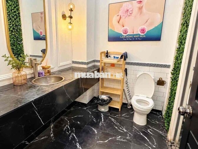CHO THUÊ NHÀ MẶT TIỀN TRẦN THỊ NGHỈ GV NGAY PVT ,NGÃ 5