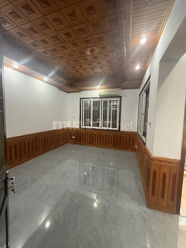Cho thuê nhà 4 tầng Vương Thừa Vũ, Thanh Xuân. Giá: 15tr/tháng
