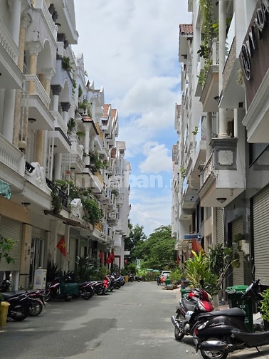 Bán đất KDC Hoàng Quốc Việt Q7. 5 x 12m, Gía 6,9 tỷ