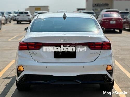 Xe Kia K3 Luxury 1.6 AT 2025 - 568 Triệu