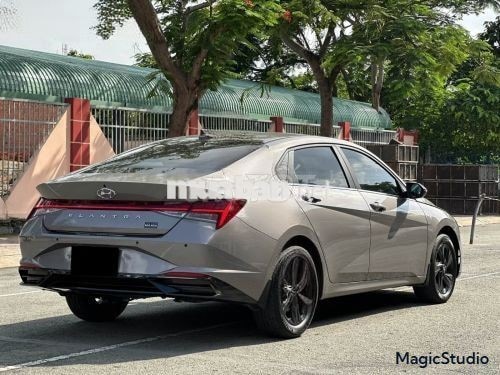 Xe Hyundai Elantra 1.6 AT Đặc biệt 2023
