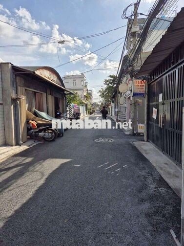 .Cho thuê nhà MẶT TIỀN GẦN MŨI TÀU PHƯỜNG HIỆP BÌNH PHƯỚC CỦ.DT4,8x18