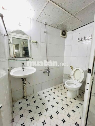 Nhà mặt tiền 4pn 2wc đường số - QL13 gần Cầu Ông Dầu 12triệu