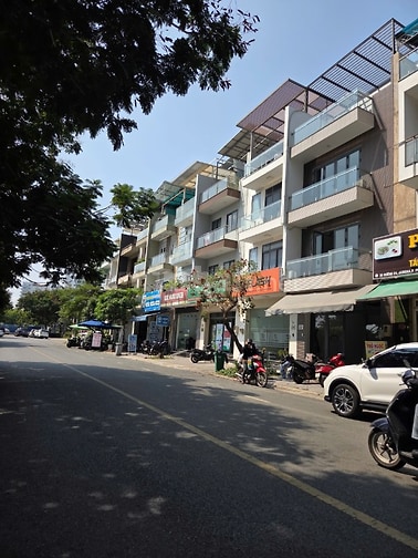 Gỉam giá 2 tỷ. MT KDC JAMONA CITY Đào Trí 16 tỷ