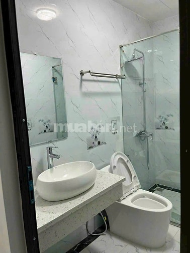 Bán nhà khu Nguyễn Chính, Tân Mai, diện tích 61 m2 x 5 tầng, thang máy