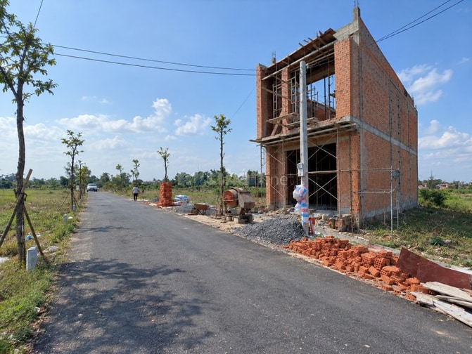 Tôi chính chủ cần bán lô đất sát bên BV Củ Chi 100m2 thổ cư giá 1 tỷ 4