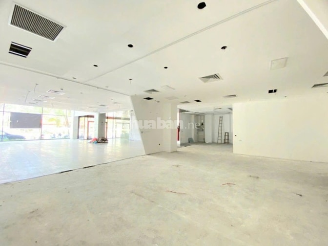 VĂN PHÒNG, MBKD CAO CẤP MẶT PHỐ VÕ CHÍ CÔNG, MT 40m DT từ 150_1000m