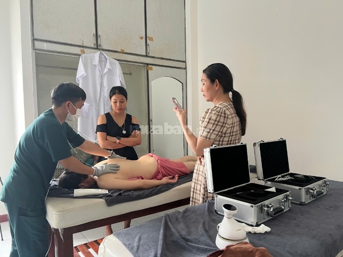 Massage trị liệu tại nhà cho nam và nữ 
