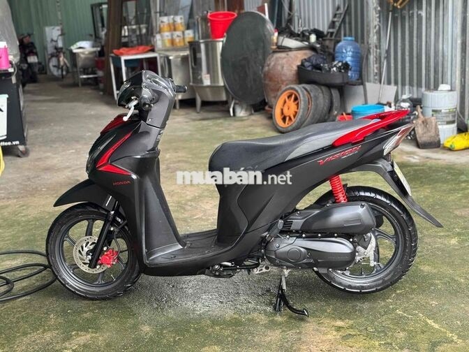 Honda Vision 2018 PBĐB Bản Khóa SMK Đen nhám