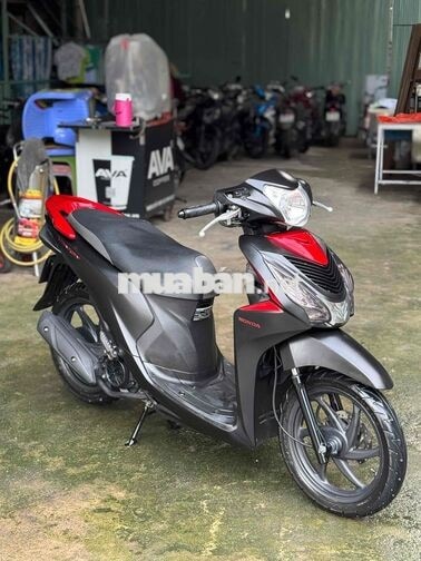 Honda Vision 2018 PBĐB Bản Khóa SMK Đen nhám