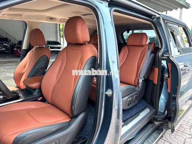 Kia Carnival Signature 2024  1 chủ giá tốt lh