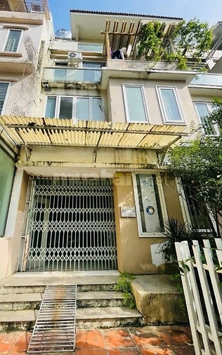Bán nhà Liền kề khu đô thị Viglacera Xuân Phương, đường 70, Hà Nội