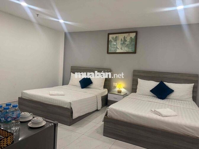 Chính Chủ Cho Thuê K.S Sân Bay 25pn 1MB 1 Hầm ANTT Giá 250tr Ful NT Ạ