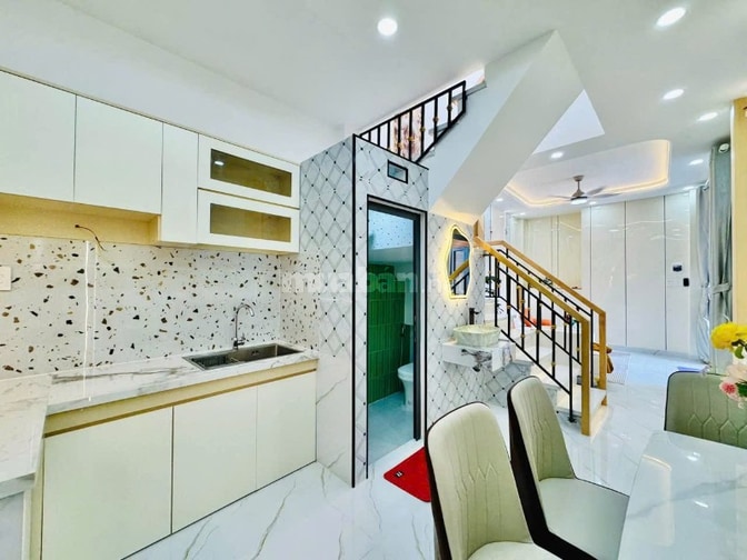 NHÀ MỚI FULL NỘI THẤT,  71M2, 4PN, HOÀN CÔNG ĐẦY ĐỦ, SHR, CHỈ 6.68