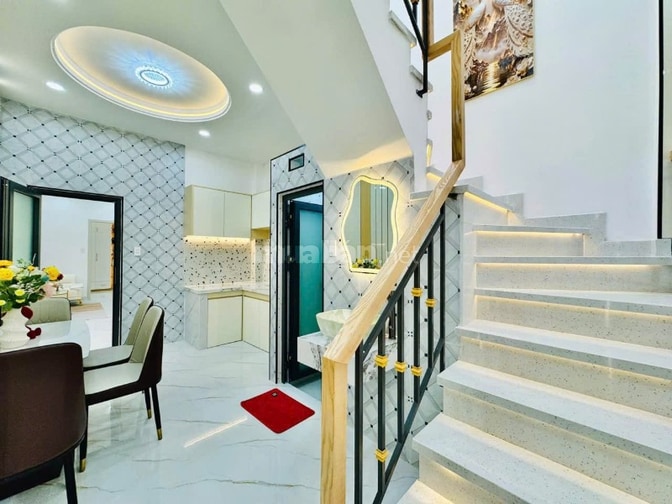 NHÀ MỚI FULL NỘI THẤT,  71M2, 4PN, HOÀN CÔNG ĐẦY ĐỦ, SHR, CHỈ 6.68