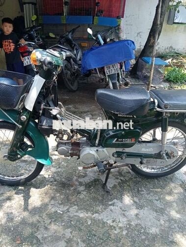 Honda Cub 50,năm 1986 Xanh, của nhật