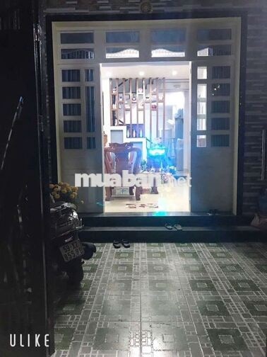 NHÀ TRỆT 2 LẦU GẦN KDC HỒNG LONG HIỆP BÌNH