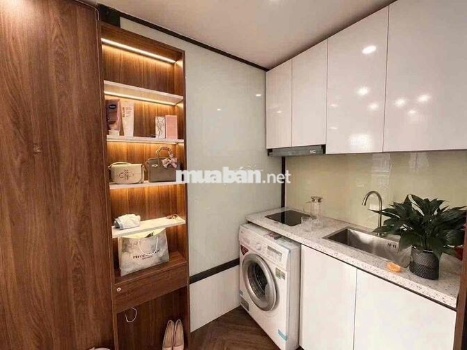 CHO THUÊ CĂN HỘ BAN CÔNG SIÊU ĐẸP Ở LÊ VĂN SỸ QUẬN 3 GIÁ RẺ T10/2026