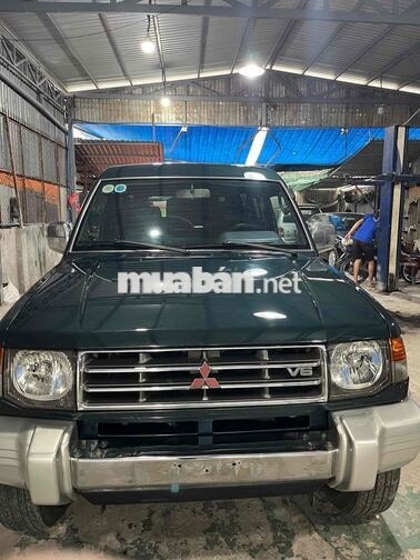 Mitsubishi Pajero V6 3000 2005 Xanh rêu