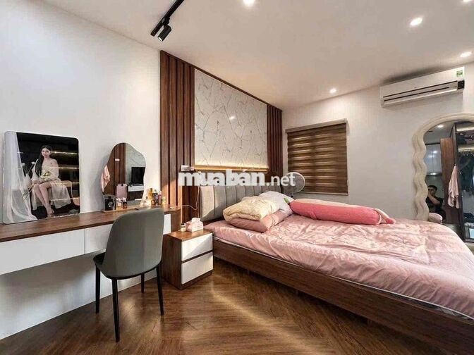 CHO THUÊ CĂN HỘ BAN CÔNG SIÊU ĐẸP Ở LÊ VĂN SỸ QUẬN 3 GIÁ RẺ T10/2026