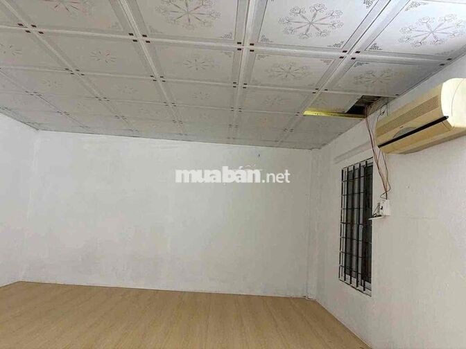 NGÃ TƯ THỦ ĐỨC - KHU VIP THỐNG NHẤT BÌNH THỌ NHÀ CẤP 4 CÓ GÁC LỬNG