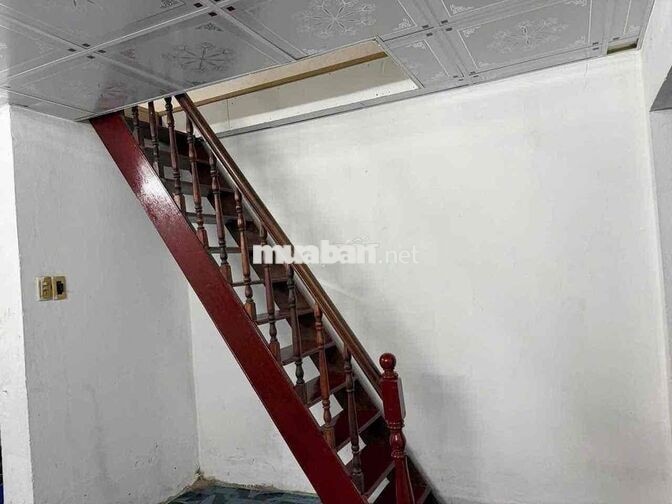 NGÃ TƯ THỦ ĐỨC - KHU VIP THỐNG NHẤT BÌNH THỌ NHÀ CẤP 4 CÓ GÁC LỬNG