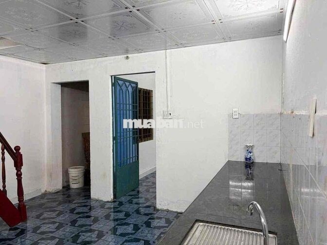 NGÃ TƯ THỦ ĐỨC - KHU VIP THỐNG NHẤT BÌNH THỌ NHÀ CẤP 4 CÓ GÁC LỬNG