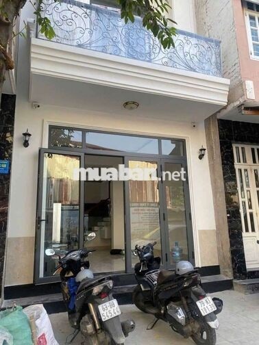 cho thuê nhà 3 tầng  mới 2 mặt tiền đường lớn