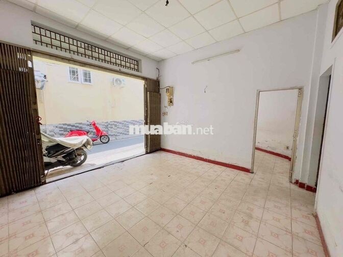 GẤP! NGAY TRƯỜNG CHINH NGANG 9.2M - 110M2 TRỆT LẦU GIÁ CỰC TỐT - 4.2TỶ