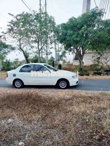 Daewoo Lanos Trắng Xe sedan